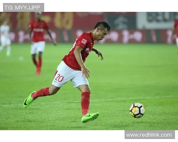 权健与恒大巅峰对决CCTV5直播精彩赛事全程回顾