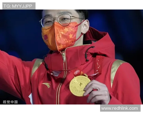 聚焦全球顶级运动员成长历程与竞技成就，探索其背后的奋斗与荣耀